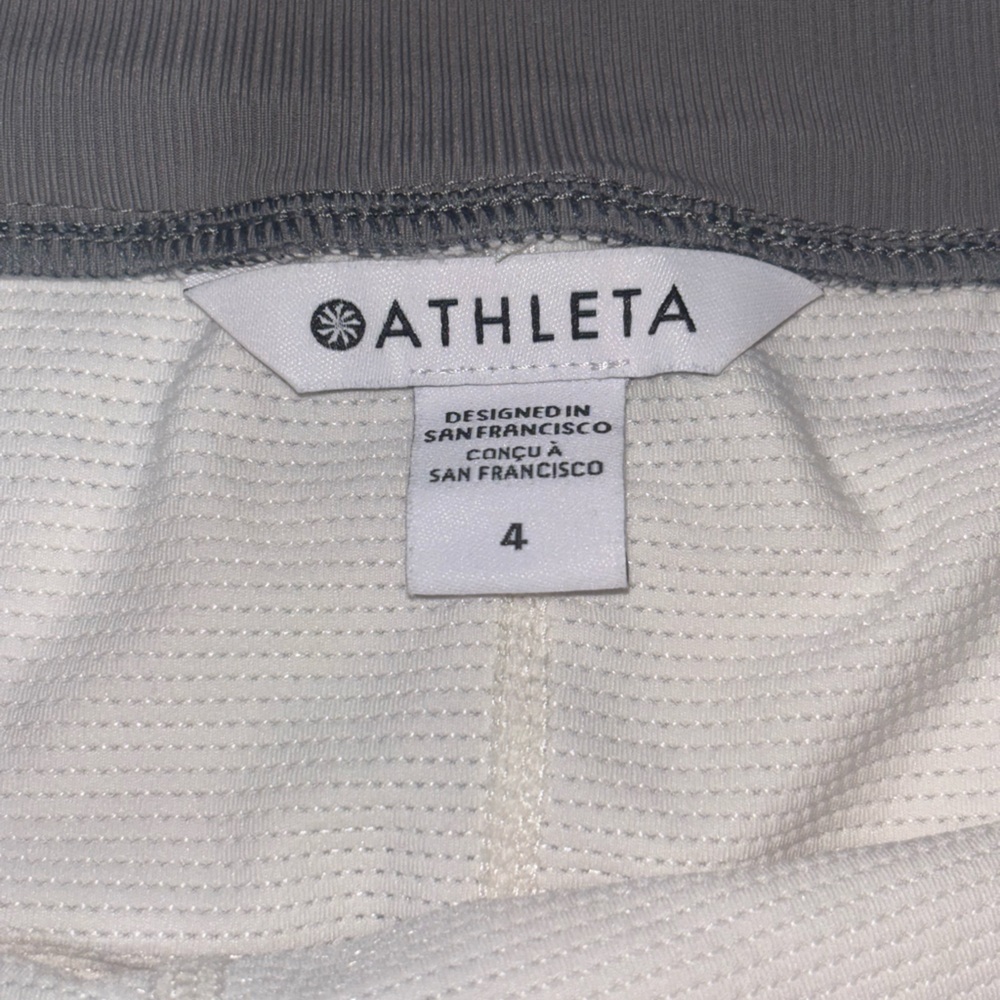 Athleta Brooklyn Textured 16” Skirt Skort, Gray White Stripe, Size 4 - Picture 5 of 9